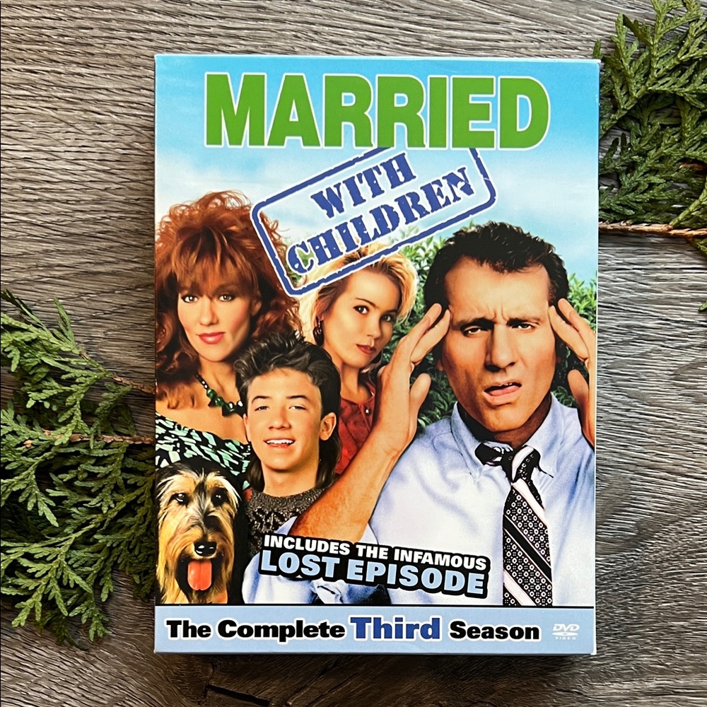 VINTAGE Married with Children Season 3 DVD set with Infamous Lost Episode! 2005